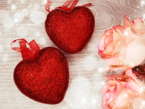 Harten en roze bloemen wenskaart Valentijnsdag liefde holid — Stockfoto