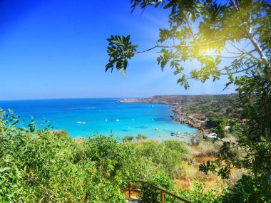 plaj sahil peyzaj Akdeniz deniz Kıbrıs Adası 