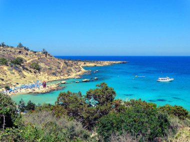 plaj sahil peyzaj Akdeniz deniz Kıbrıs Adası 