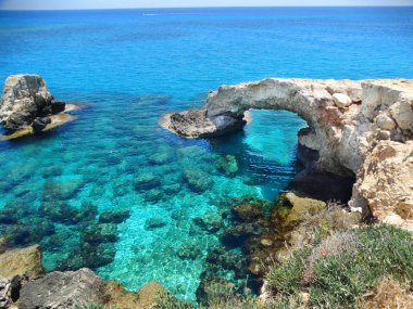 kayalık sahil peyzaj Akdeniz deniz Kıbrıs Adası 