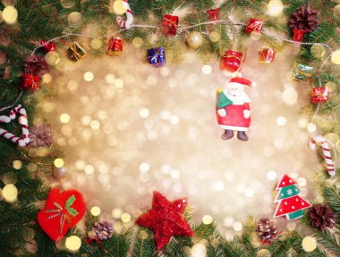 çelenk ışıkları ile parlak arka plan üzerinde noel dekorasyon