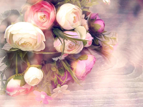 Peonies çiçekler bahar çiçek arka plan kartı — Stok fotoğraf