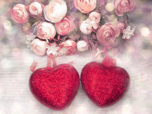 Сердца и пионы цветы поздравительные открытки День святого Валентина любовь хо — стоковое фото