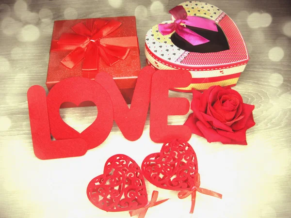 Mot d'amour et rose fond de fleur Saint Valentin — Photo