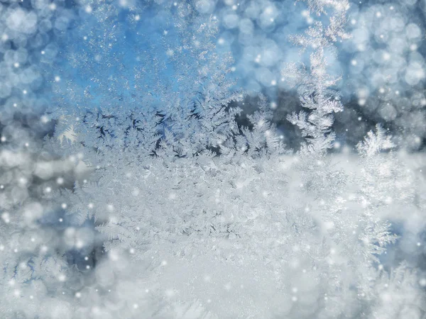Vinter bakgrund med snöflingor mönster och snö — Stockfoto