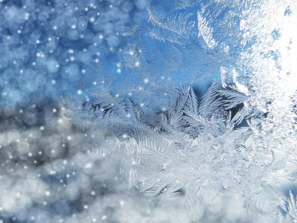 Vinter bakgrund med snöflingor mönster och snö — Stockfoto