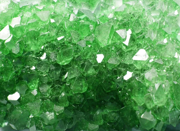 Emerald gem kryształ kwarcu mineralne podłoże geologiczne — Zdjęcie stockowe
