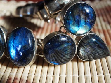 labradore semigem parlak kristaller lüks fash ile takı boncuk