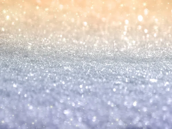 Abstrakte weiße Hintergrund weich verschwommen Weihnachtsbeleuchtung Girlande — Stockfoto