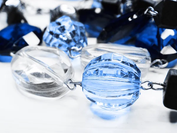 Perles de bijoux avec cristaux d'aigue-marine bleu vif fashio de luxe — Photo