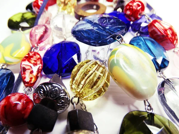 parlak kristaller ile mücevher boncuklar lüks moda