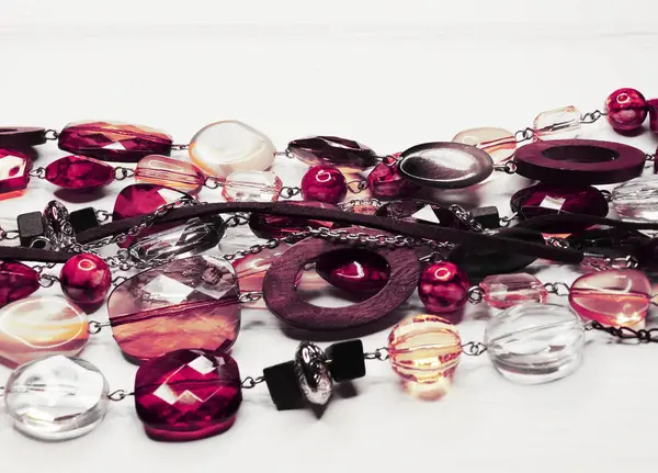 parlak kristaller ile mücevher boncuklar lüks moda