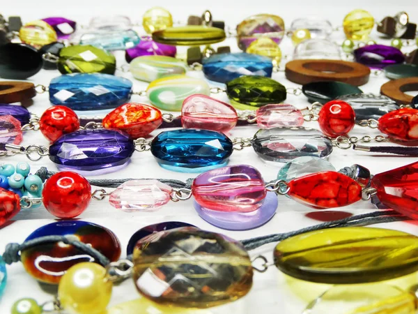 Contas de jóias com cristais brilhantes moda de luxo — Fotografia de Stock