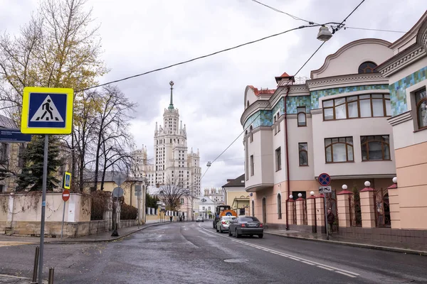 Μόσχα Ρωσία Νοεμβρίου 2018 Σίτισκεϊπ Παλιά Και Μοντέρνα Αρχιτεκτονική Προβολή — Φωτογραφία Αρχείου