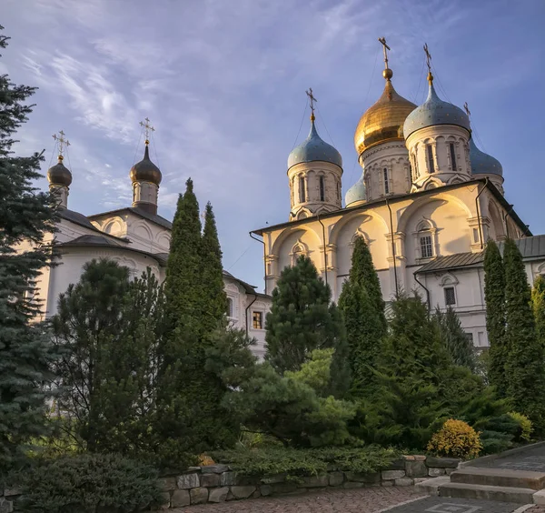 Church Intercession Holy Virgin Transfiguration Cathedral Novospassky Monastery Moscow Russia — Stock Photo, Image