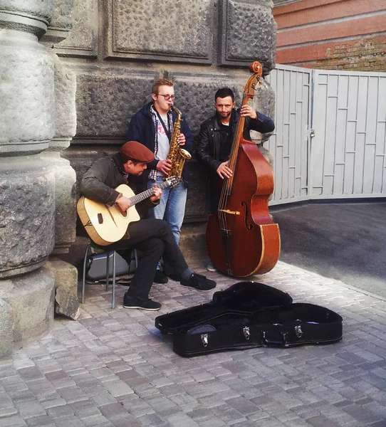 Kiev Tre Musicisti Strada — Foto Stock