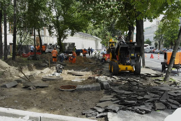 2019 Kiev Ukraine Repair Work Pedestrian Side Road Replacement Asphalt — Stock Photo, Image