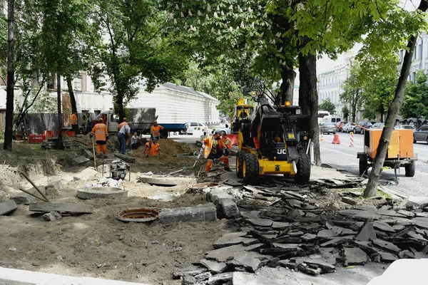 2019 Kiev Ukraine Repair Work Pedestrian Side Road Replacement Asphalt — Stock Photo, Image