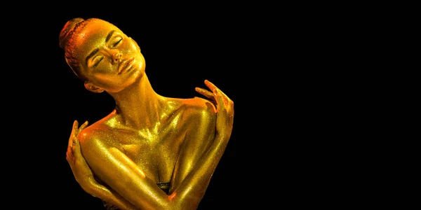 Goldene Haut Frauenporträt Nahaufnahme Sexy Weibliches Modell Mit Urlaub Golden — Stockfoto