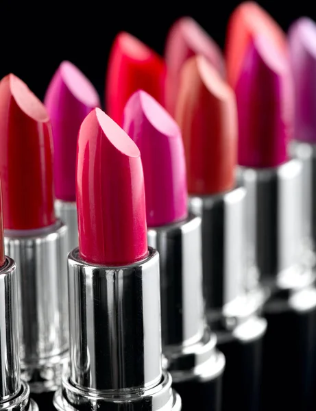 Rtěnka. Profesionální make-up a krása. Paleta odstínů Lipstick — Stock fotografie