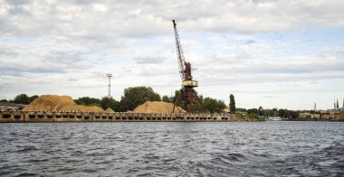 Akşam, Liman Panoraması. Riga, Letonya, Europe