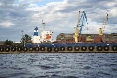 Akşam, Liman Panoraması. Riga, Letonya, Europe