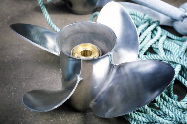 Tekne pervanesi sürat teknesi paslanmaz çelikten imal.