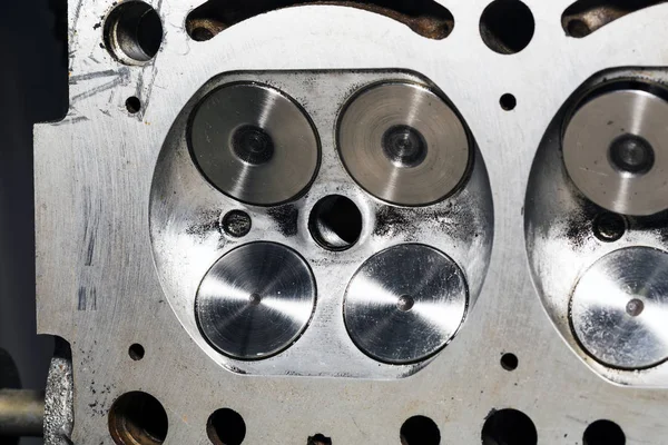Part Car Engine Four Valve Head Each Cylinder Selective Focus — Stock Photo, Image