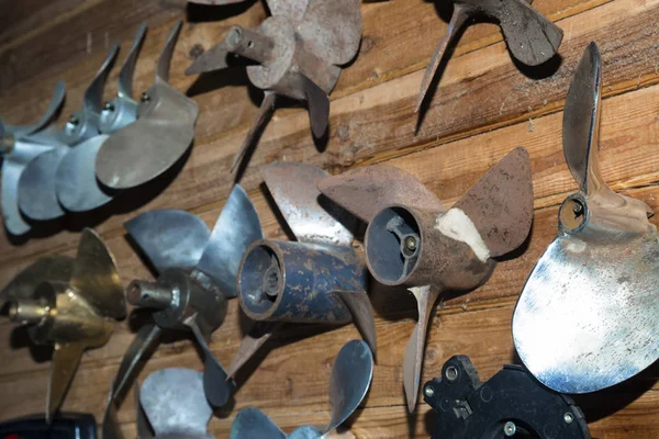 Set Boat Propellers Wooden Background — Stock Photo, Image