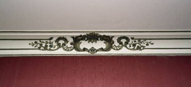 Tavan ve duvar tavan süpürgelik eski Daire oda çevresinde yerine arasında barok süsleme