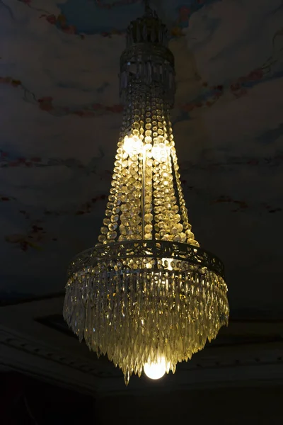 Klassiska Vintage Kristall Ljuskrona Lampa Modern House — Stockfoto