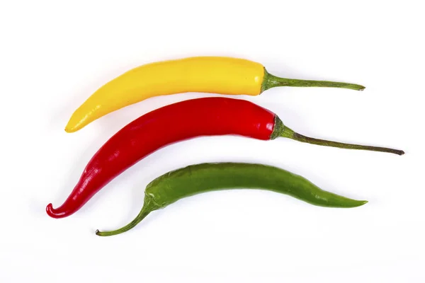 Rode, gele en groene hete peper. — Stockfoto