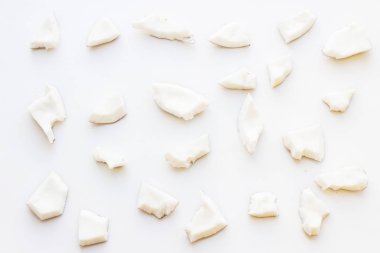 Üstten görünüm barışlar Hindistan cevizi. En iyi kavramı tüm doğal yüz nemlendirici. Yüz tedavi hazırlık arka plan