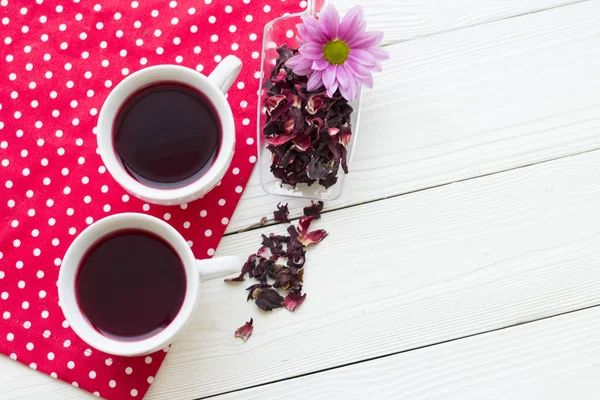 Schwarze Teezeremonie Eine Tasse Tee Teekanne Zucker Kuchen Blumen Auf — Stockfoto