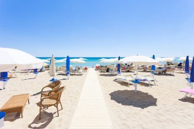 Lido Venere, Apulia, İtalya - pist için güzel plaj Spiaggia di Posto Vecchio