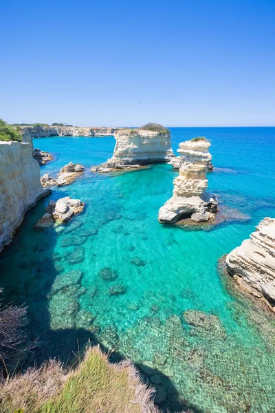 Sant Andrea Apulië Italië Erosie Gevormde Kustlijn Rond Kliffen — Stockfoto