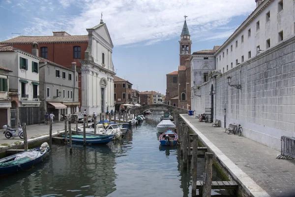 Junho 2017 Noite Adiantada Ruas Chioggia Cena Romântica Com Canal — Fotografia de Stock