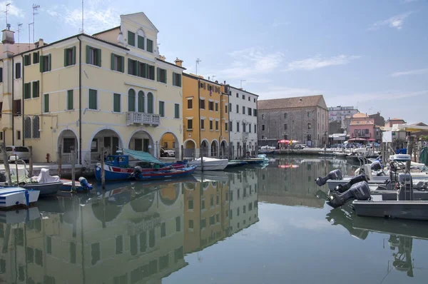 Juin 2017 Journée Ensoleillée Chioggia Saison Touristique Église Port Pour — Photo