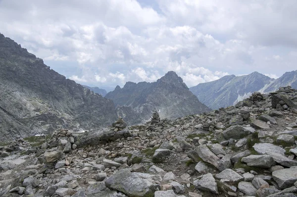 Stone Cairns Tatrách Slovensko Harmonii Rovnováhu Pod Mount Rysy — Stock fotografie