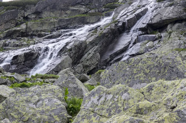 Nationales Naturreservat Studena Dolina Der Nähe Der Berghütte Des Wasserfalls — Stockfoto
