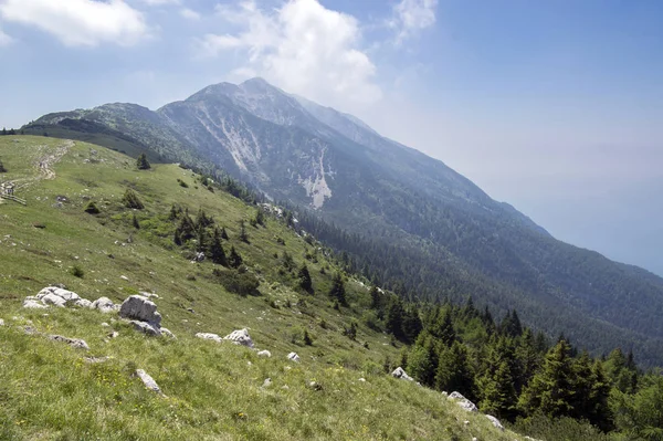 Touristic Trail Alta Del Monte Baldo Ridge Way Garda Mountains — Stock Photo, Image