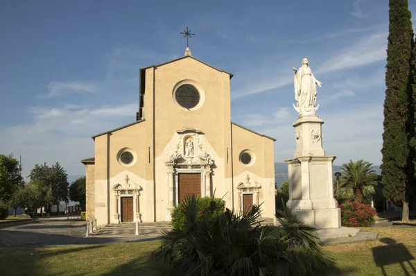 Antigua Iglesia Histórica Toscolano Maderno Italia —  Fotos de Stock