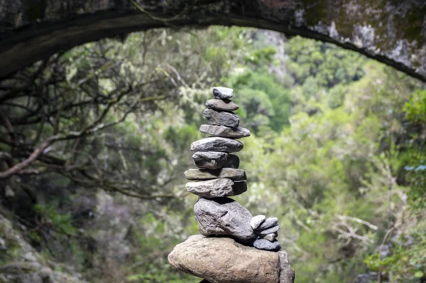 Cairn Piedra Bajo Puente Rabacal Isla Madeira Portugal — Foto de Stock
