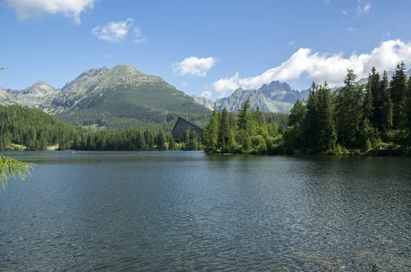 Strbske Pleso High Tatras Montanhas Eslováquia Início Manhã Verão Reflexões — Fotografia de Stock