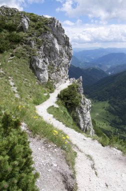 Doğal manzara, hava panoramik manzarası inanılmaz Velky Rozsutec, daha az Fatra, düşük Fatra dağlar, takmak için yolda Slovakya,