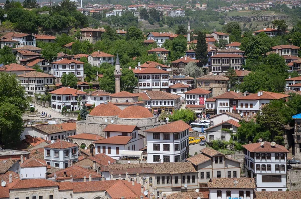 Safranbolu, Türkiye-Mayıs 2016: Geleneksel Osmanlı eski evleri 