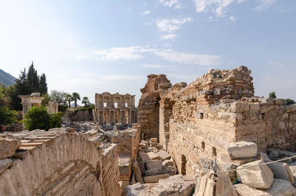 Wykopaliska Archeologiczne Ephesus Efes Turcja Sierpień 2018 Celsus Library Elewacji — Zdjęcie stockowe