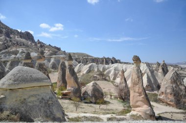 Cappadocia peri bacaları Cavuşin village, Nevşehir Türkiye yakınındaki Kanyon