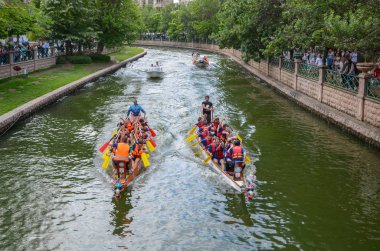 Dragon Boat Race