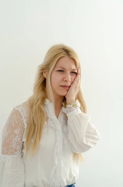 Young woman is having toothache. — Stock Photo, Image